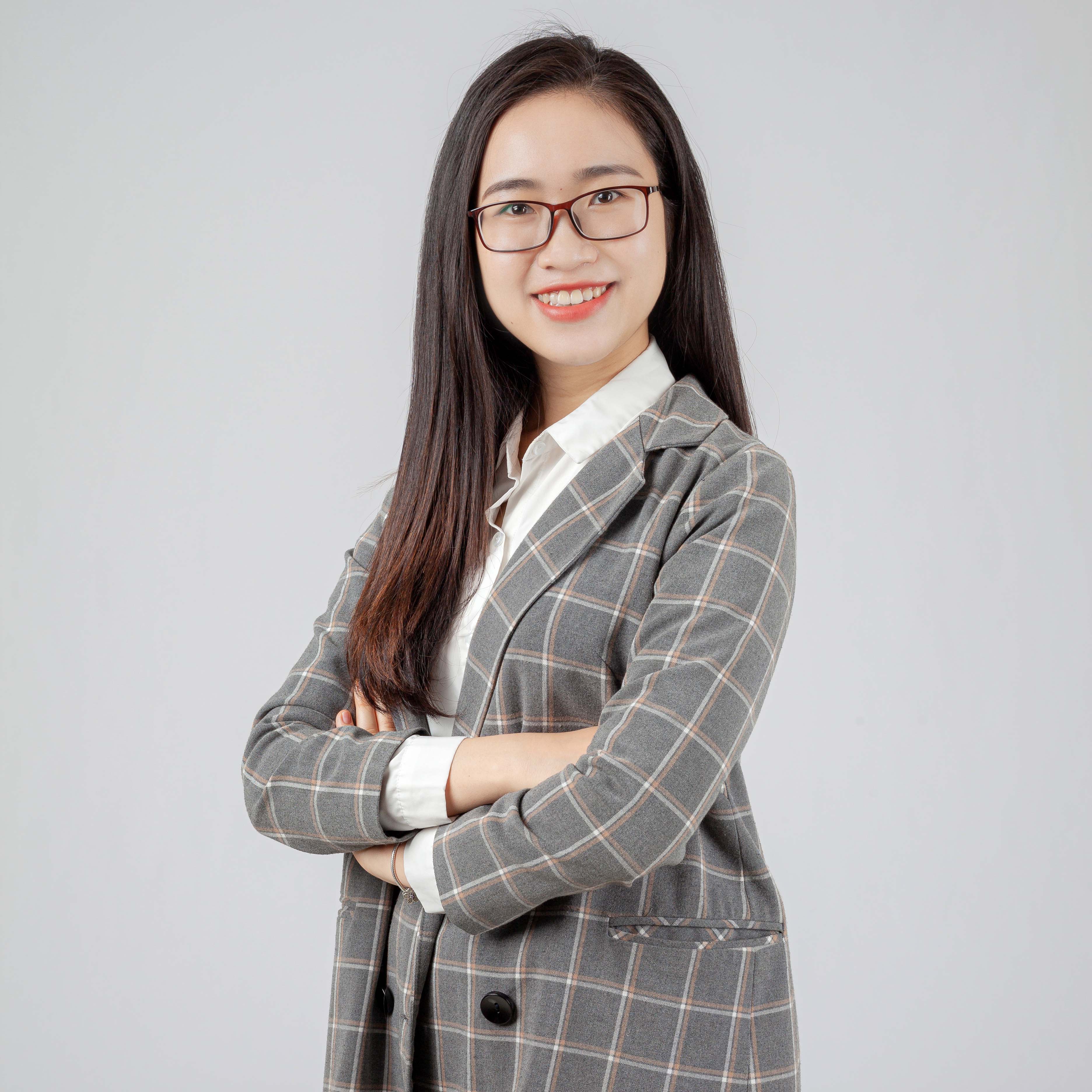 Ms. Nguyen Thi Lan Huong (Zoey)